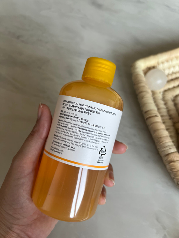 تونر ترمیم کننده و روشن کننده کوجیک اسید و زردچوبه مدی کیوب 250ml